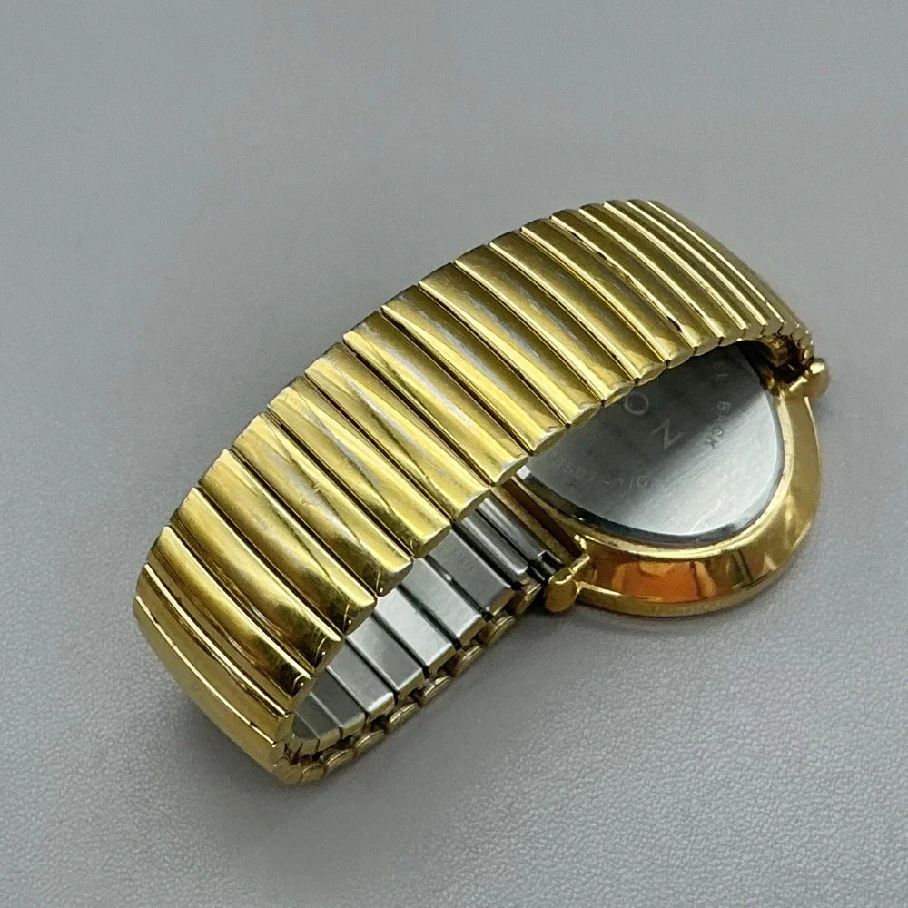 Avon Watch Women's Gold Tone Rhinestone Oval Expansion Band 36mm NEW BATTERY